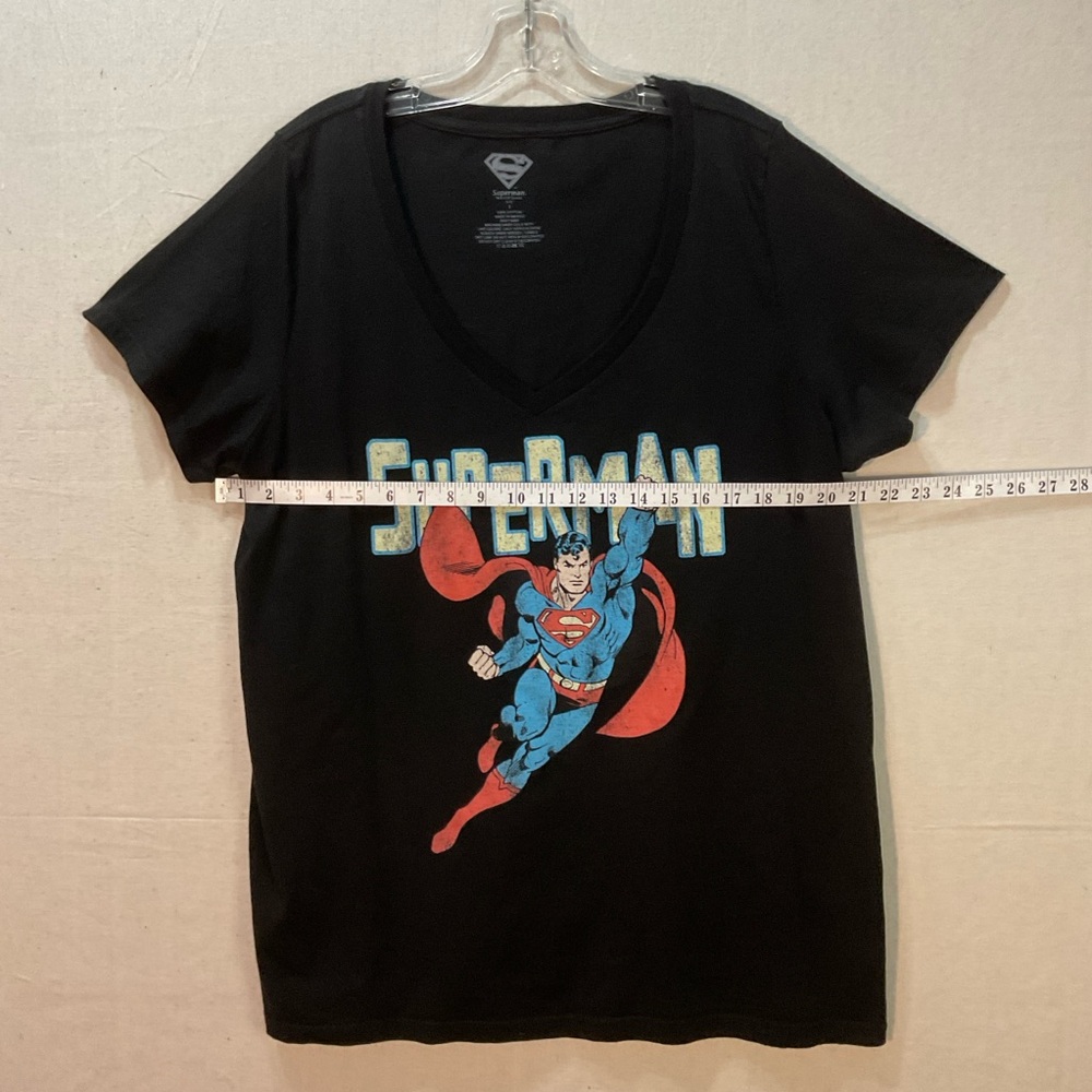 DC Comics Superman Shield Graphic Tee—-3XL